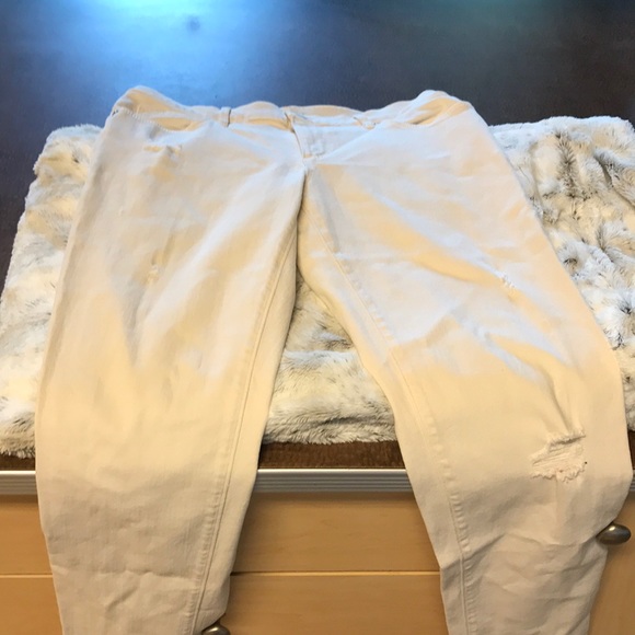 LOFT cream jeans - Picture 2 of 4
